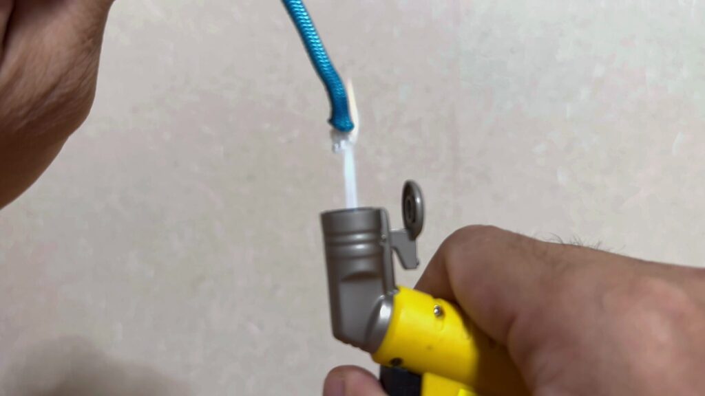 パラコードを横+縦で焼き固める方法その2 その後、 縦で焼き固める